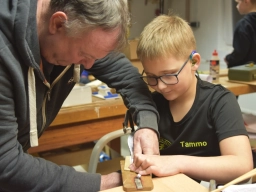 SE-1 Tammo erstellt das Mittelsegment des Rumps.